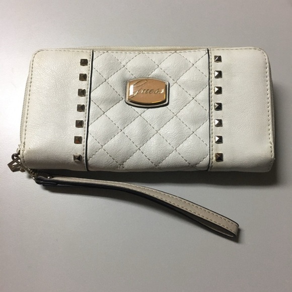 Guess Cream Quilted Wristlet with Studs - Picture 1 of 3